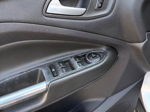 Used 2014 Ford Escape SE AWD/4WD image 11