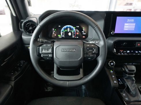 Used 2025 Toyota Land Cruiser 1958 image 21