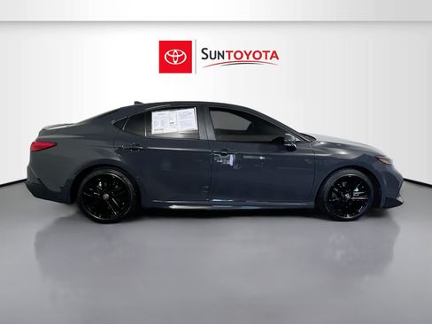 Used 2026 Toyota Camry SE FWD image 2
