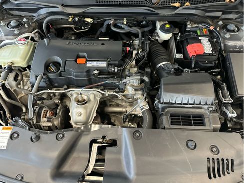 Used 2019 Honda Civic Sport image 21