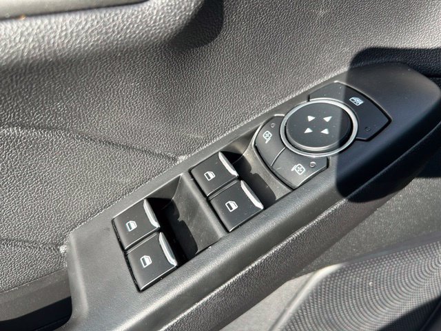 Used 2025 Ford Escape Active AWD/4WD image 28