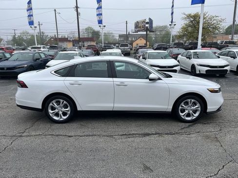 New 2026 Honda Accord LX image 11