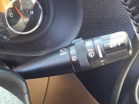 Certified 2017 Jeep Wrangler Unlimited Sahara w/ Dual Top Group image 24