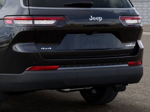 New 2026 Jeep Grand Cherokee L Limited AWD/4WD image 21