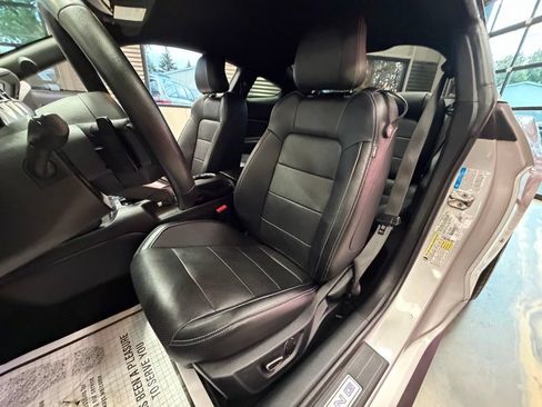 Used 2015 Ford Mustang GT Premium w/ Equipment Group 401A RWD image 7