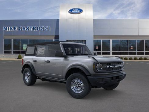 New 2025 Ford Bronco 4-Door AWD/4WD image 7