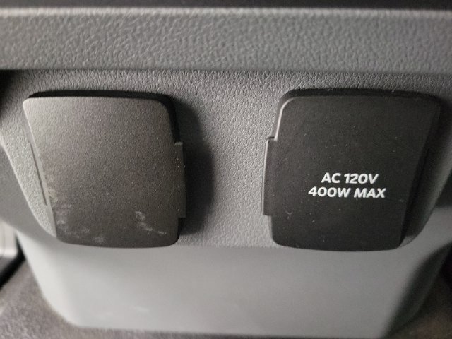 Used 2024 Ford F250 XLT AWD/4WD image 17