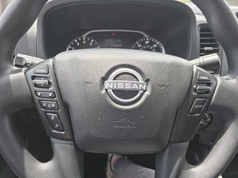 Used 2022 Nissan Frontier S AWD/4WD image 18