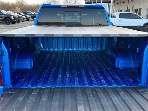 Used 2025 Chevrolet Silverado 1500 LT Trail Boss w/ Convenience Package II image 7