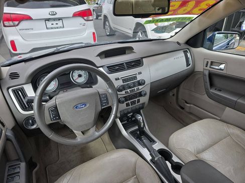 Used 2008 Ford Focus SES FWD image 10