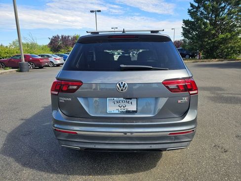 Used 2018 Volkswagen Tiguan SEL Premium AWD/4WD image 6