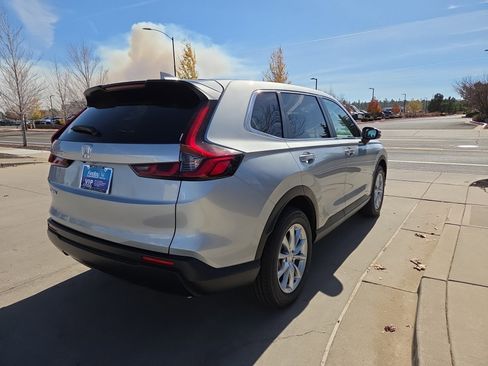 New 2026 Honda CR-V EX image 4