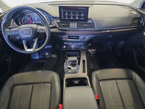 Used 2023 Audi Q5 2.0T Premium w/ Convenience Package AWD/4WD image 10