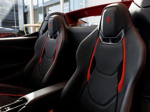 Used 2024 Ferrari 296 GTS image 30