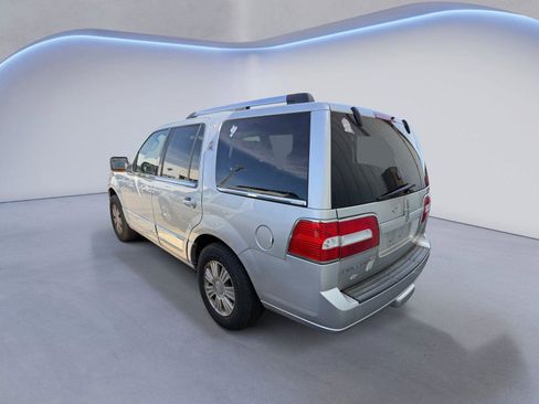 Used 2014 Lincoln Navigator 4WD image 4