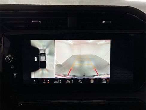 Certified 2024 GMC Sierra 2500 AT4 w/ AT4 Premium Plus Package image 15