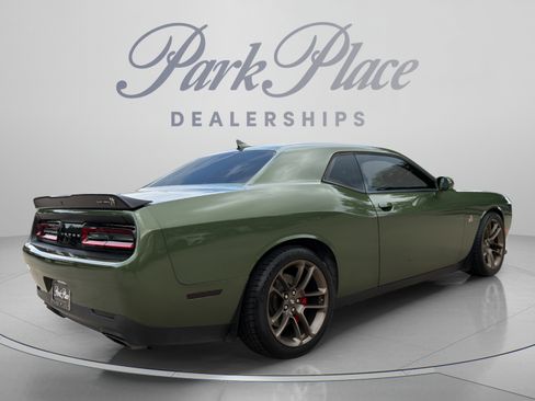 Used 2021 Dodge Challenger R/T Scat Pack w/ Dynamics Package RWD image 5