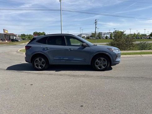 Certified 2024 Ford Escape ST-Line w/ Tech Pack #1 image 4