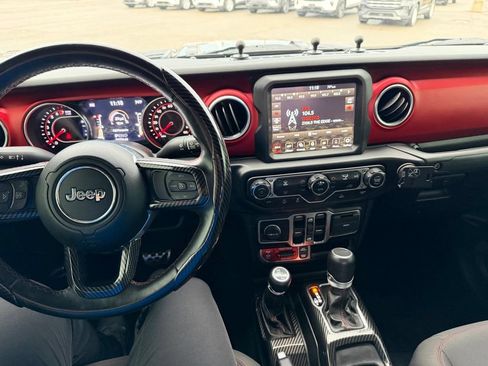 Used 2020 Jeep Gladiator Rubicon AWD/4WD image 26