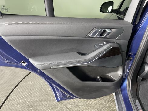 Used 2019 BMW X5 xDrive40i w/ Premium Package 2 image 15