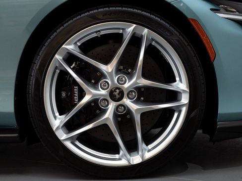 Certified 2024 Ferrari Roma Spider RWD image 24