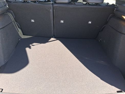 New 2026 Nissan Kicks SR w/ Cold Weather Package image 6