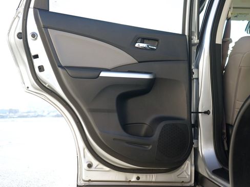 Used 2015 Honda CR-V Touring image 34