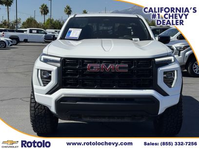 Used 2026 GMC Canyon Elevation