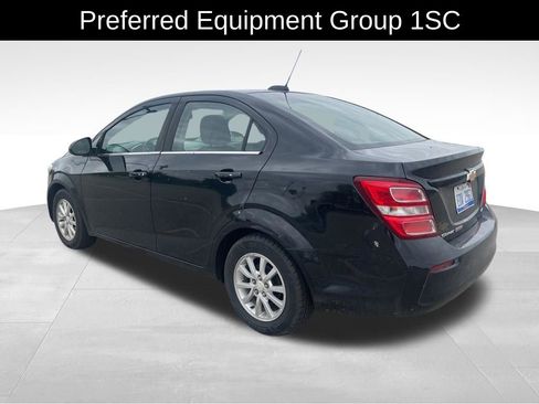 Used 2017 Chevrolet Sonic LT w/ Convenience Package FWD image 5