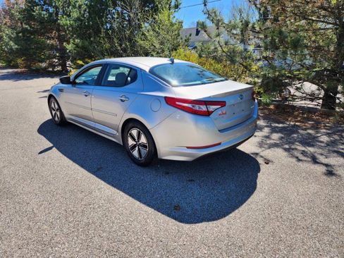 Used 2012 Kia Optima Hybrid w/ Hybrid Convenience Pkg image 15