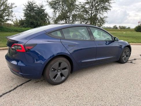 Used 2023 Tesla Model 3 Standard Range RWD image 10