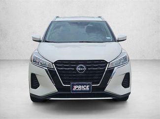Used 2022 Nissan Kicks SV FWD video 2