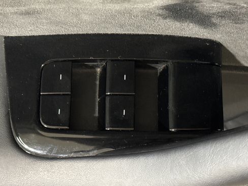 Used 2019 Tesla Model 3 Performance AWD/4WD image 16