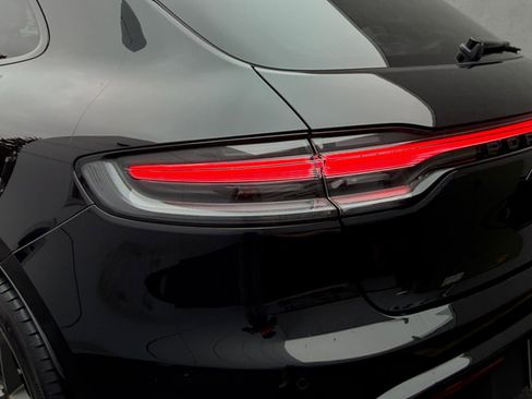 Certified 2026 Porsche Macan GTS AWD/4WD image 12