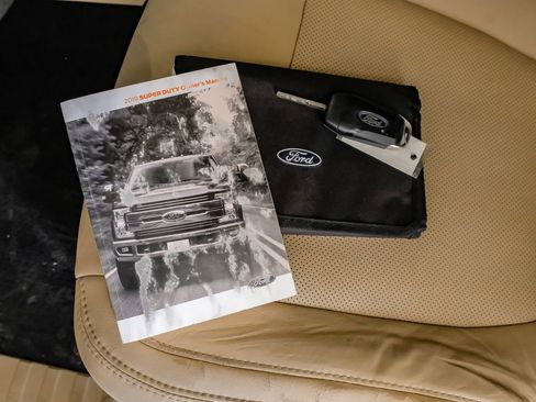 Used 2019 Ford F250 Lariat w/ Lariat Value Package image 65