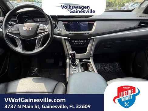 Used 2023 Cadillac XT5 Premium Luxury AWD/4WD image 13