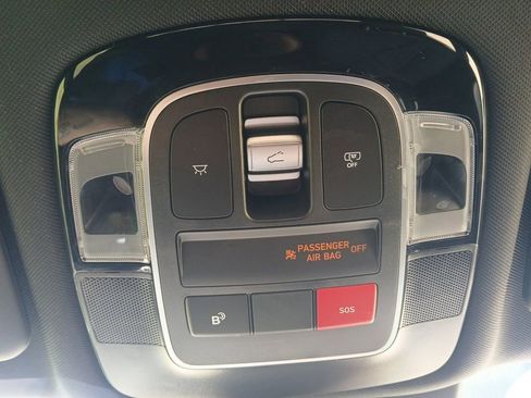 Used 2025 Hyundai Santa Cruz SEL FWD image 29