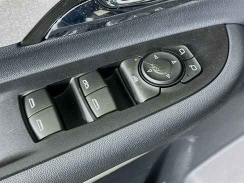 Used 2019 Chevrolet Bolt LT image 15