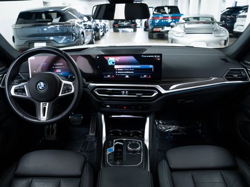 Used 2023 BMW i4 M50 w/ Premium Package image 9