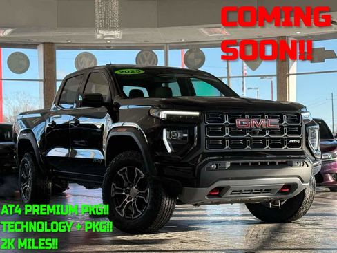 Used 2025 GMC Canyon AT4 w/ Technology Plus Package AWD/4WD image 1