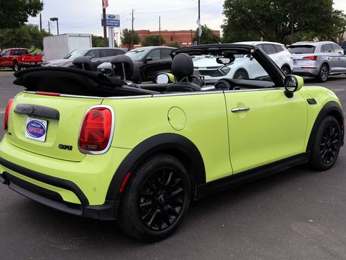 Used 2022 MINI Cooper Convertible w/ Premium Package FWD image 19
