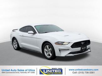 Used 2019 Ford Mustang Coupe video 1