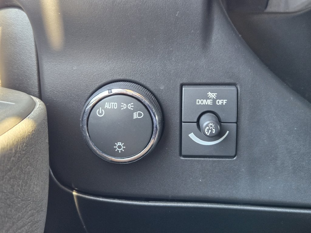 Used 2023 GMC Savana 3500 w/ Driver Convenience Package RWD image 23
