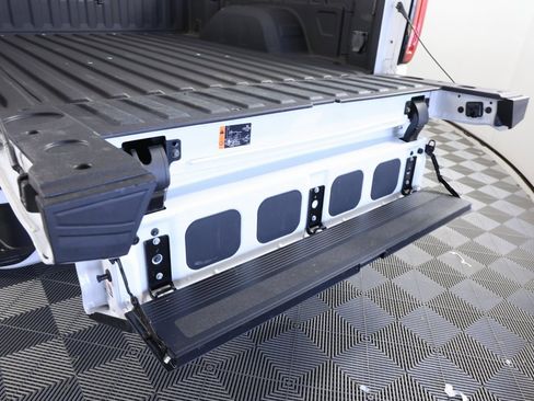 Certified 2024 GMC Sierra 1500 AT4 w/ Technology Package image 8