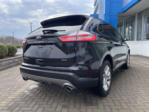 Used 2024 Ford Edge Titanium image 5