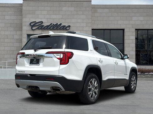 Used 2021 GMC Acadia SLT w/ Premium Package FWD image 3