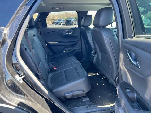 Used 2021 Chevrolet Blazer LT w/ Sound & Technology Package image 11
