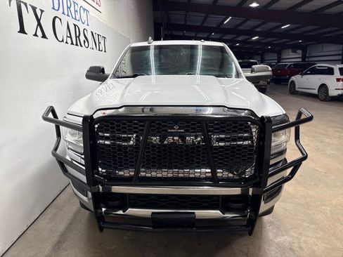 Used 2022 RAM 2500 Tradesman w/ Chrome Appearance Group AWD/4WD image 14
