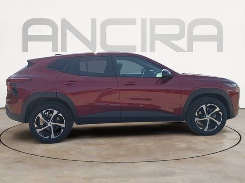 Used 2024 Chevrolet Trax RS w/ Driver Confidence Package image 11