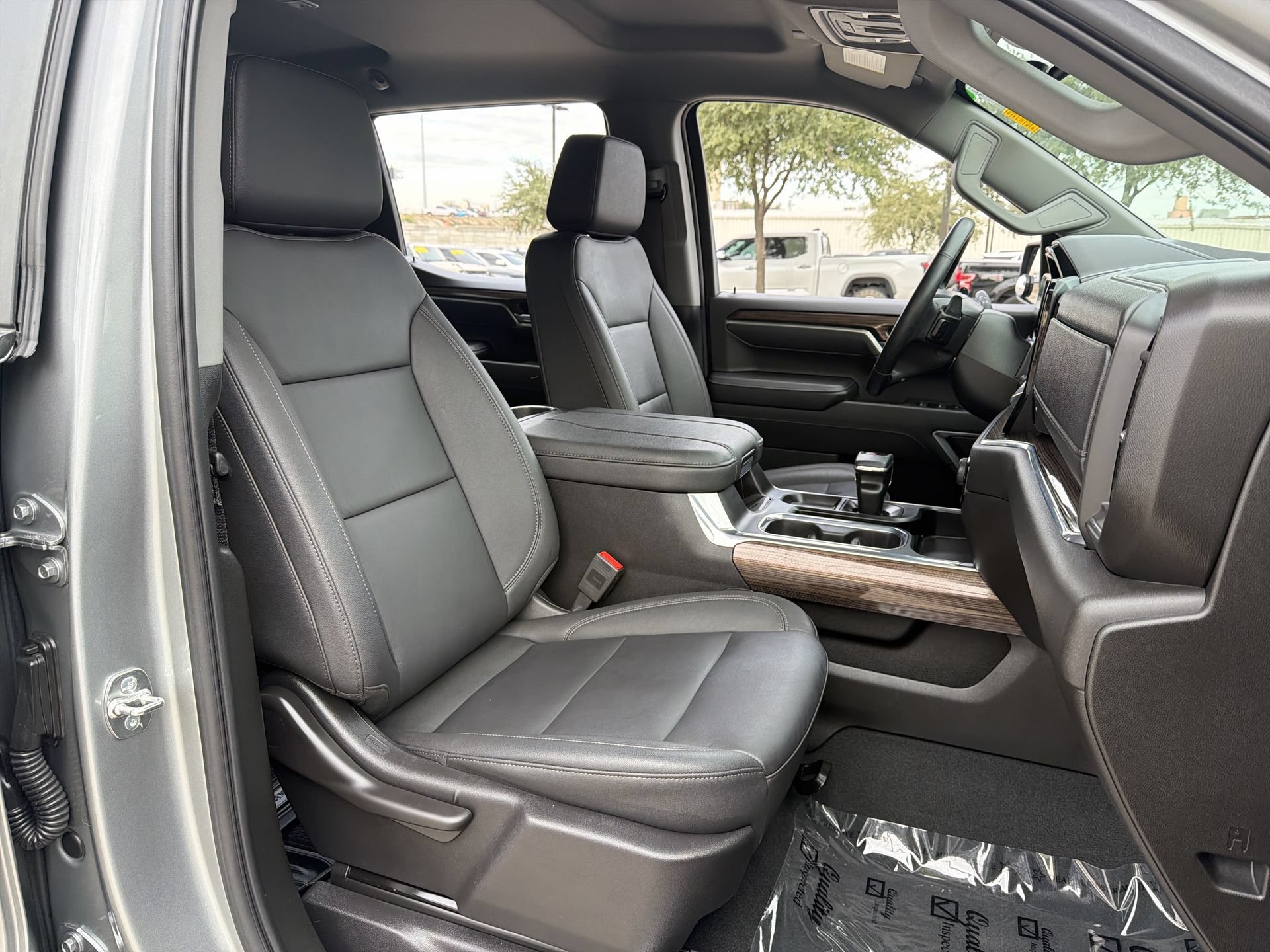 Used 2025 Chevrolet Silverado 1500 RST RWD image 23